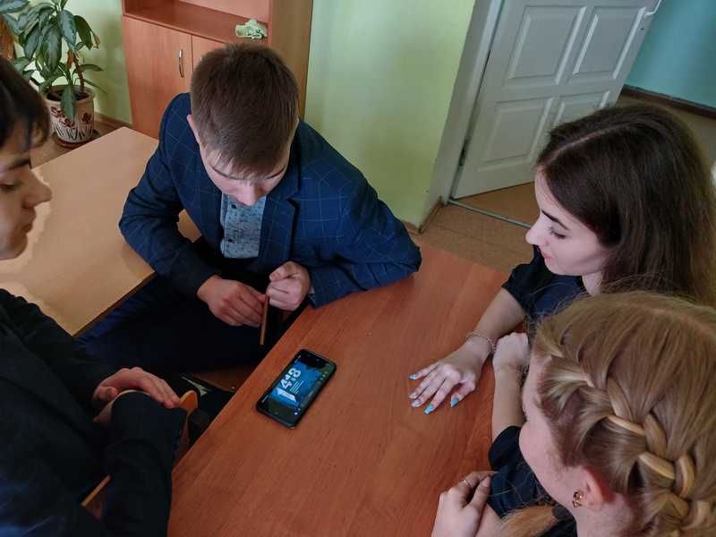 20 марта в рамках Акции «Диктант Победы» учащиеся 11 класса приняли участие в Международной исторической интеллектуальной онлайн-игре «1418».